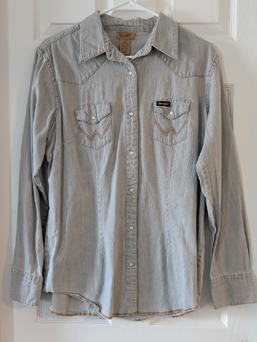 Wrangler Light Gray Chambray Snap Shirt